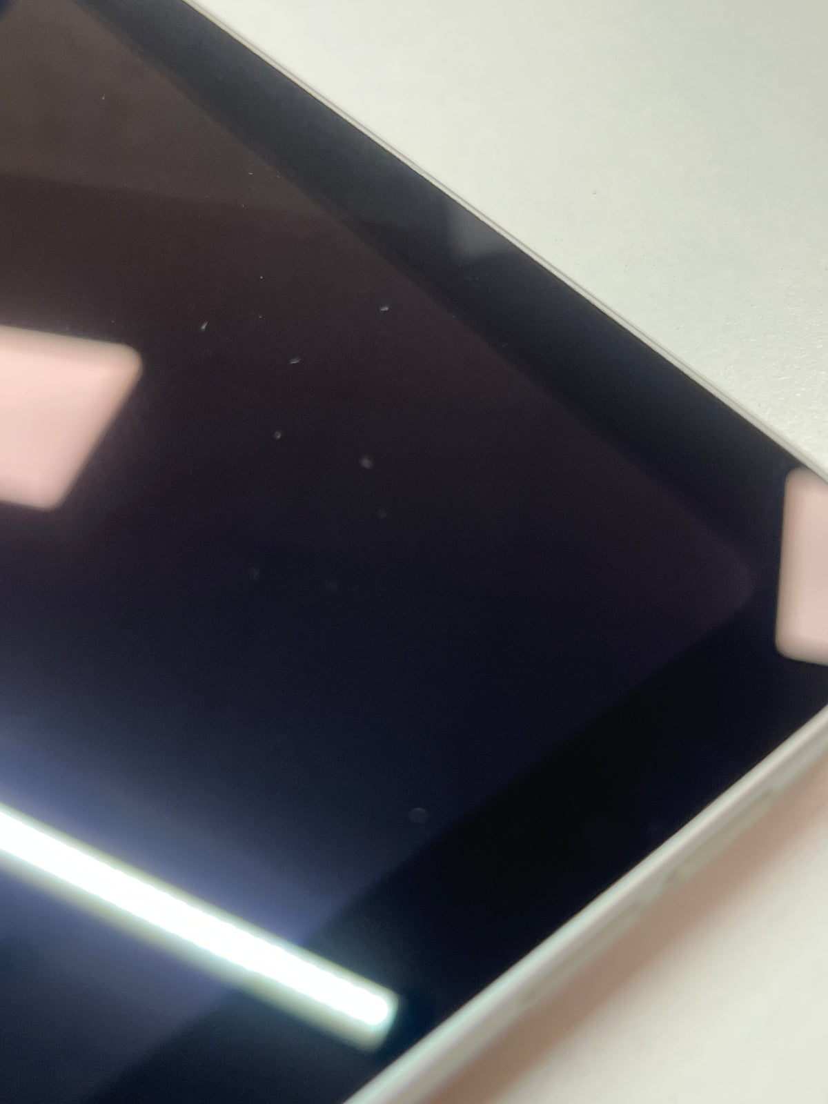 iPad 2025 (11. Gen.), 256GB, WIFI + Cellular, silber, ID 0829655, Zustand gut, Akku 96%