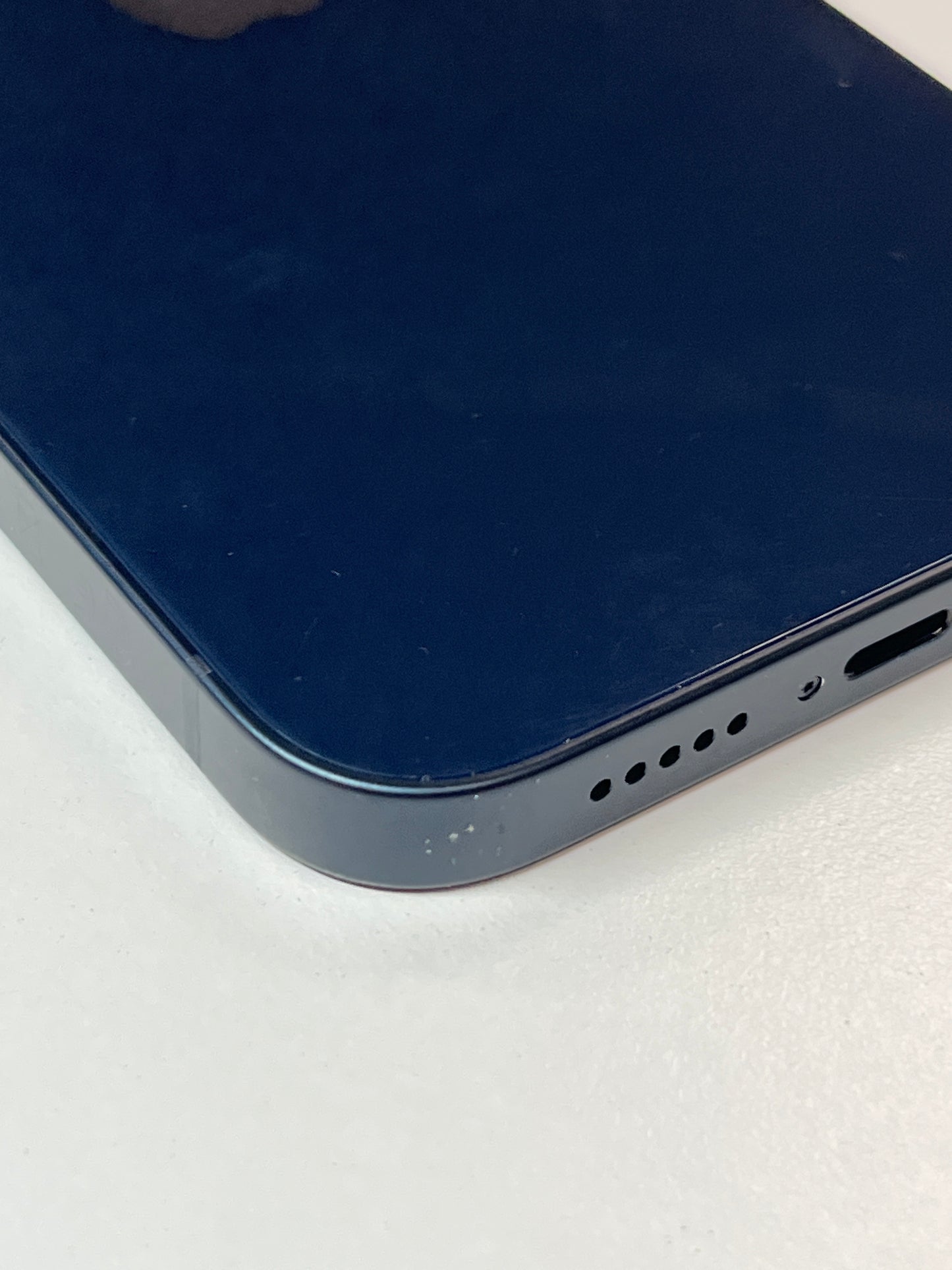 iPhone 13, 128GB, mitternacht, ID 9793926, Zustand sehr gut, Akku neu