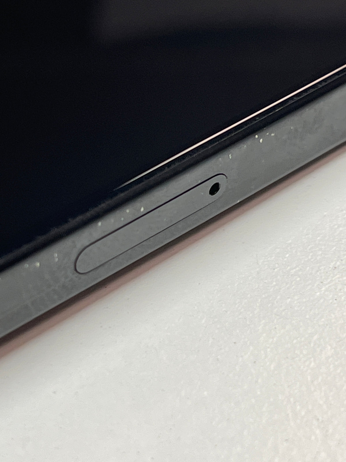 iPhone 16 Pro Max, 256GB, titan schwarz, ID 8783427, Zustand sehr gut, Akku 94%