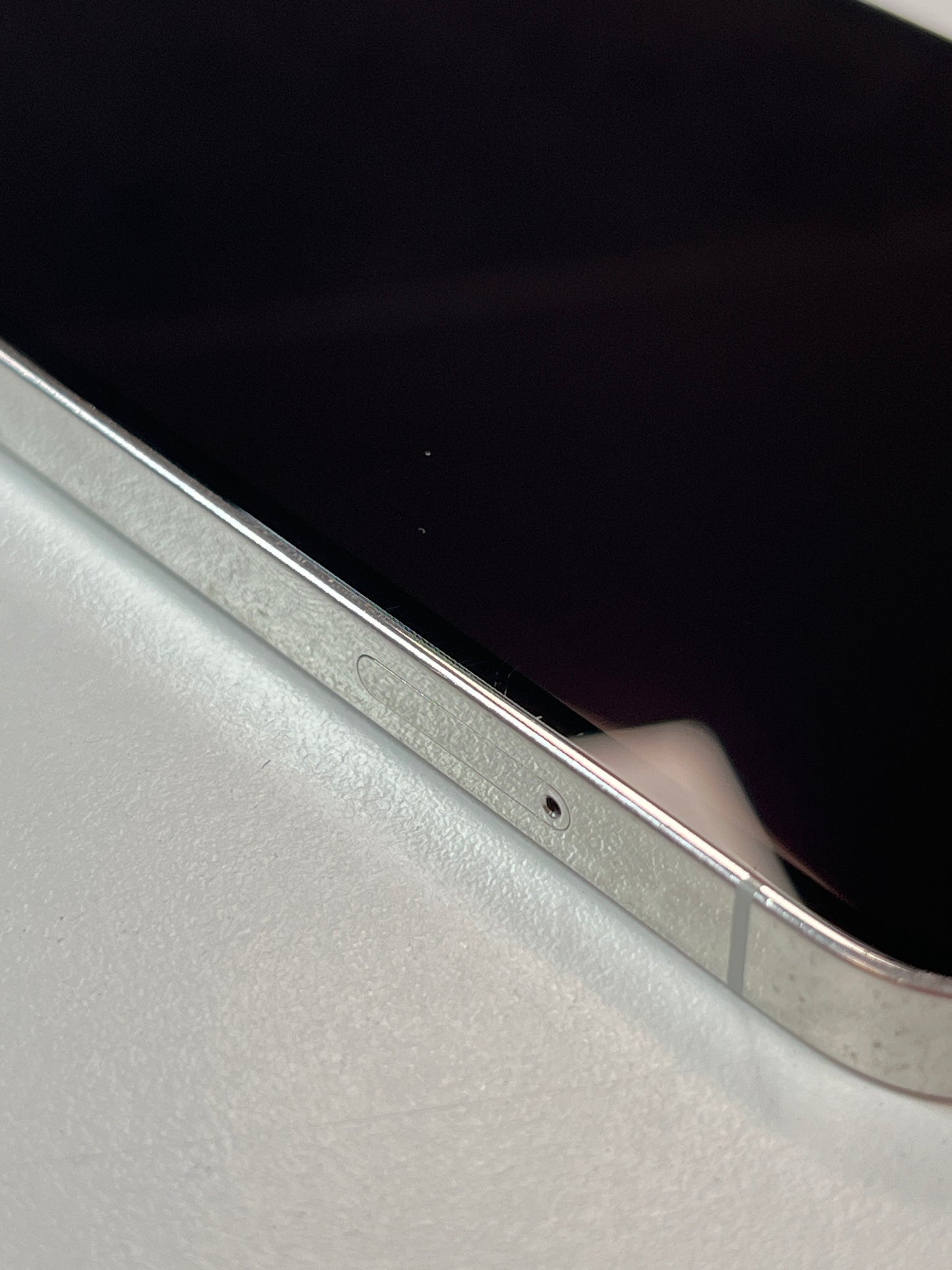 iPhone 12 Pro, 256GB, silber, ID 0749946, Zustand sehr gut, Akku neu