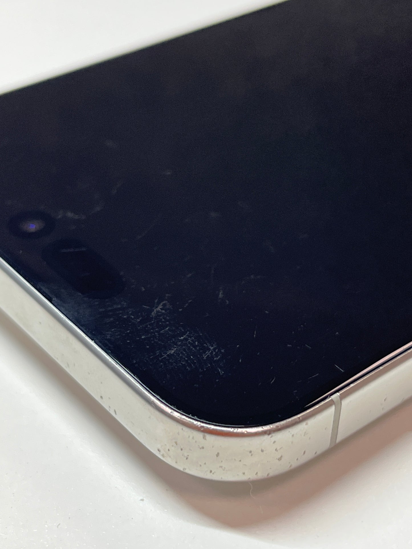 iPhone 15 Pro Max, 256GB, titan weiß, ID 4070066, Zustand gebraucht, Akku neu