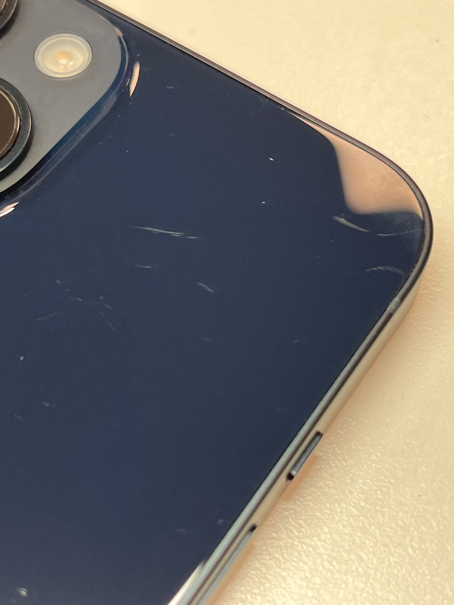 iPhone 14, 256GB, mitternacht, ID 4277200, Zustand sehr gut, Akku neu