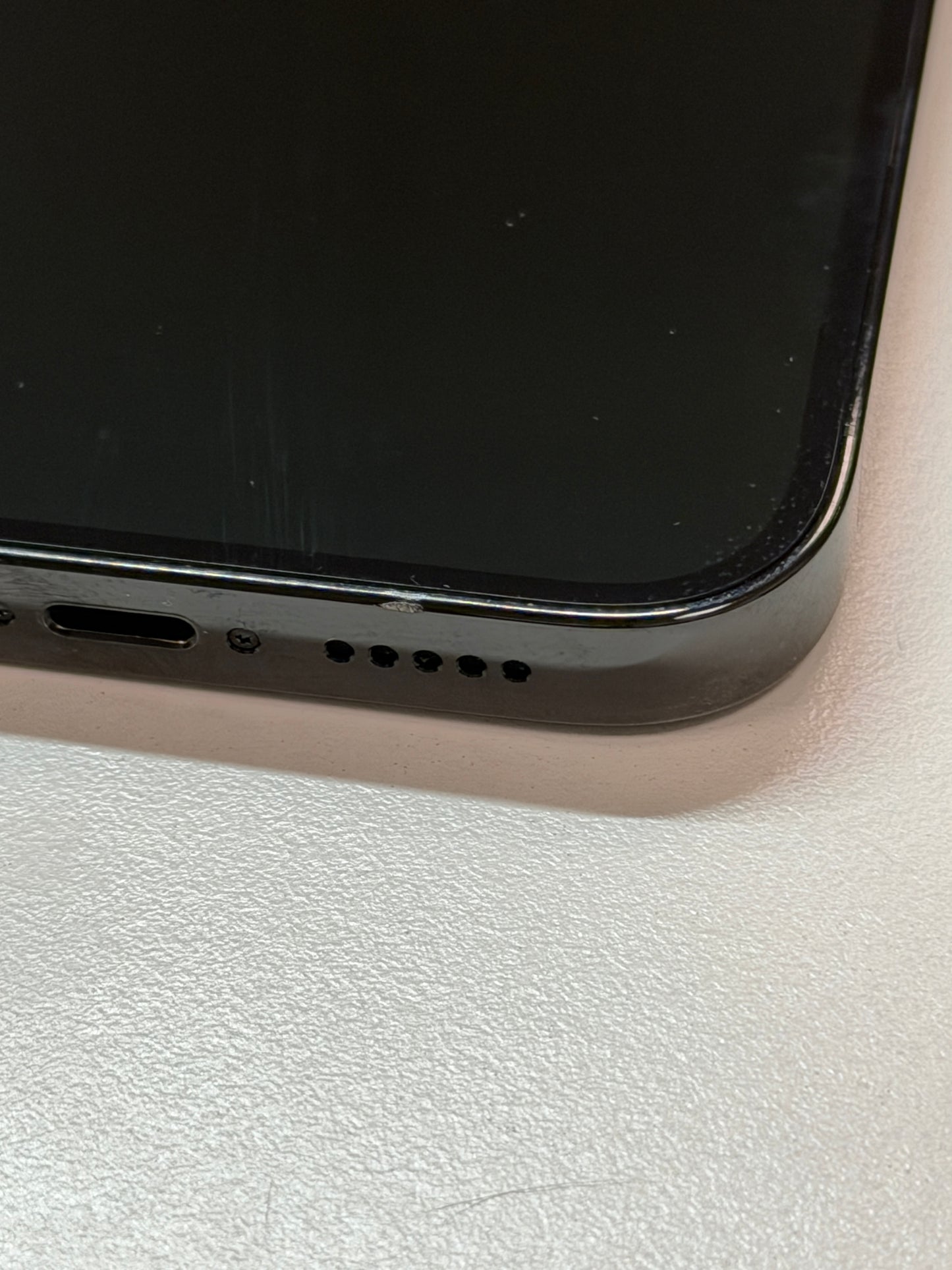 iPhone 14 Pro, 128GB, space schwarz, ID 4092038, Zustand sehr gut, Akku neu