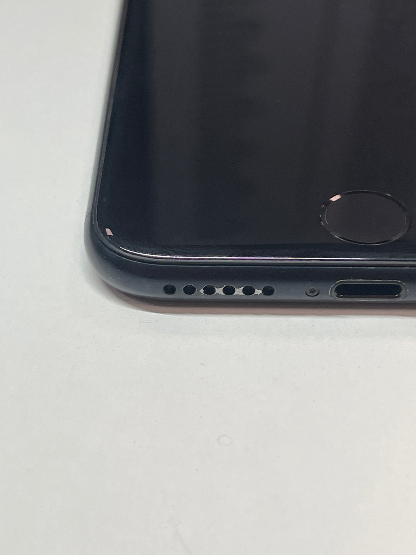 iPhone SE 2022, 128GB, mitternacht, ID 9151866, Zustand sehr gut, Akku neu