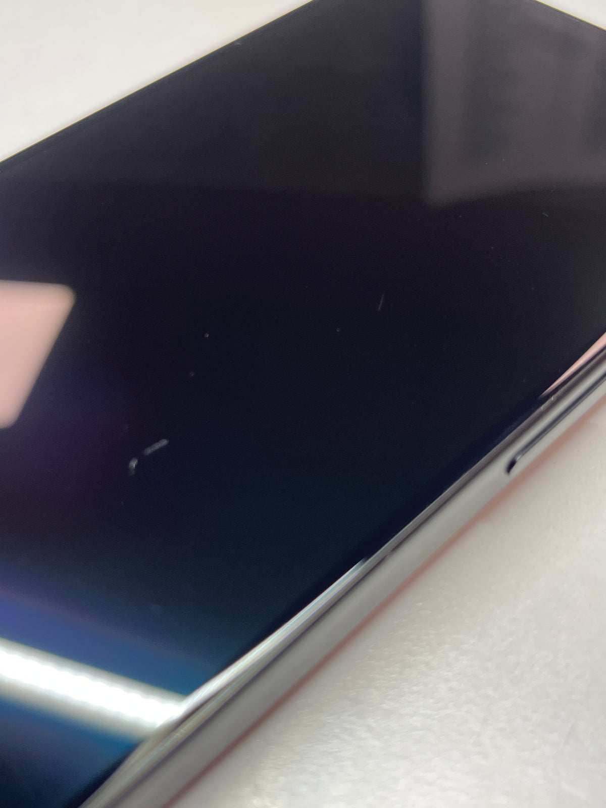 iPhone 15 Pro, 128GB, titan schwarz, ID 0582377, Zustand gut, Akku neu