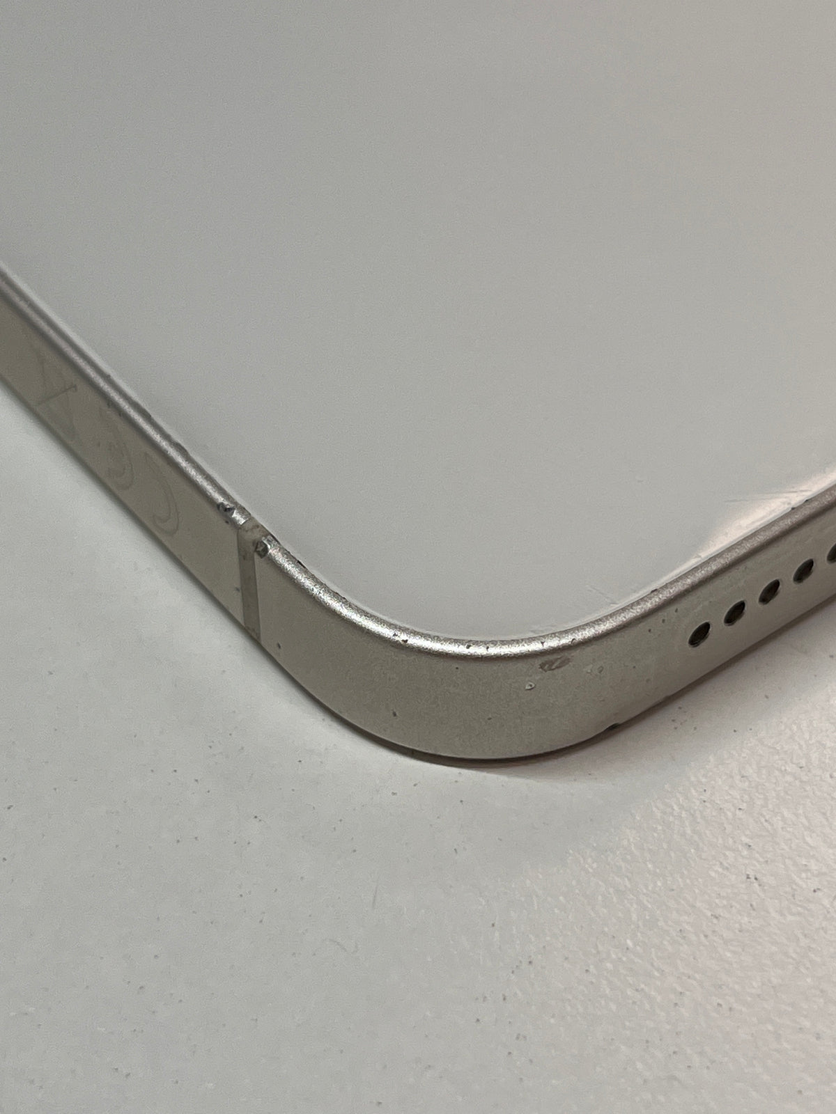 iPhone 14, 256GB, polarstern, ID 0118754, Zustand gut, Akku neu