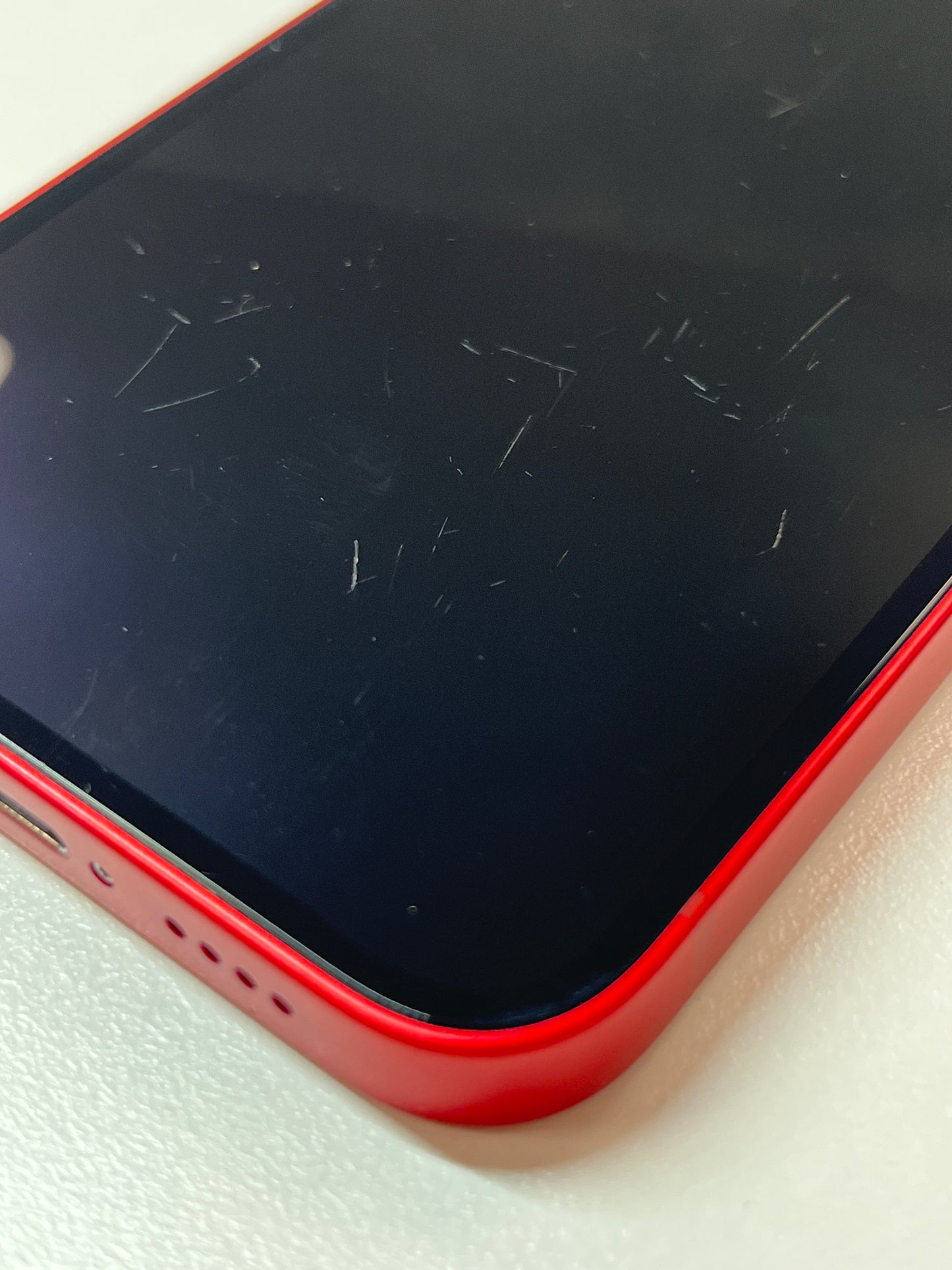 iPhone 13 mini, 128GB, ProductRed, ID 2322568, Zustand gebraucht, Akku neu