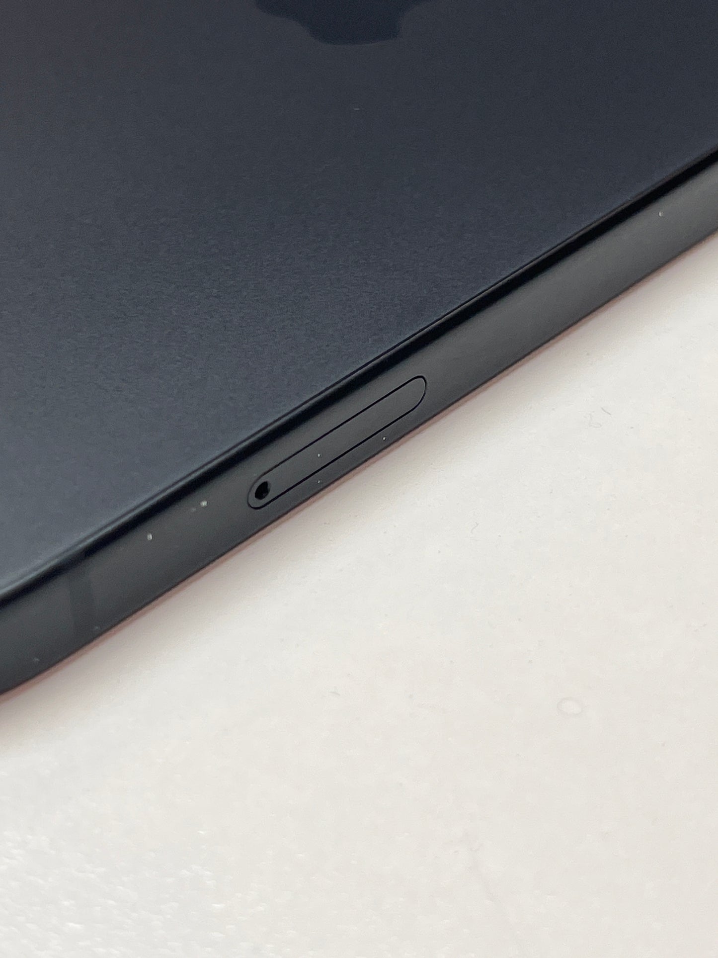 iPhone 15, 128GB, schwarz, ID 4087476, Zustand sehr gut, Akku 93%