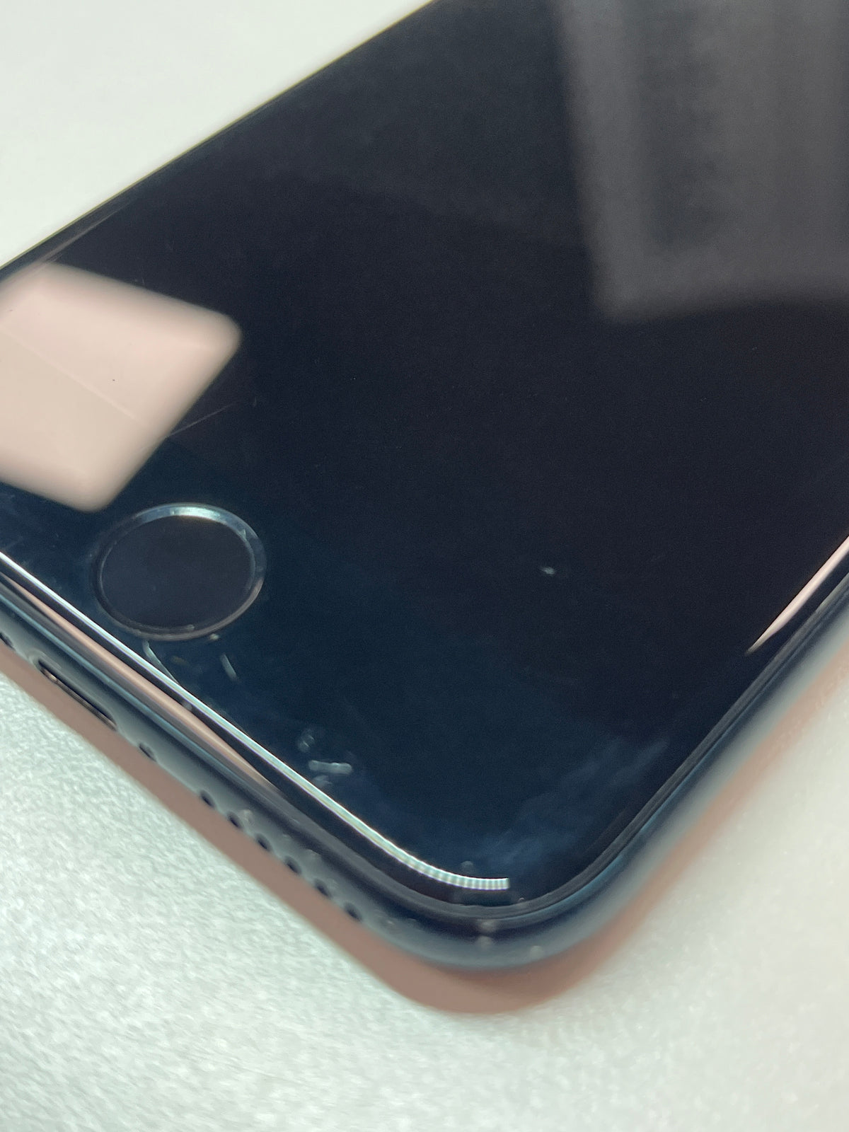 iPhone SE 2022 (3. Gen.), 64GB, mitternacht, ID 5202119, Zustand gut, Akku neu