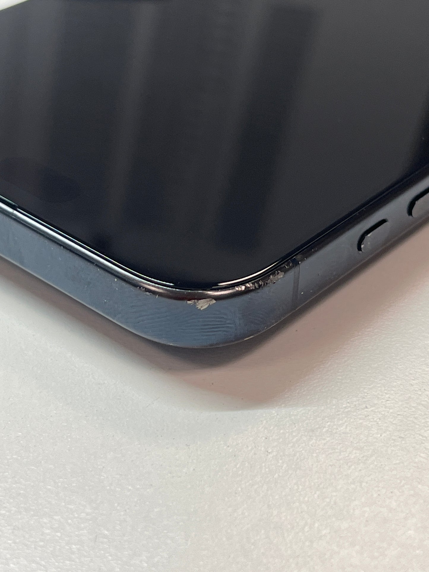 iPhone 15 Pro Max, 256GB, titan blau, ID 6878573, Zustand gut, Akku neu