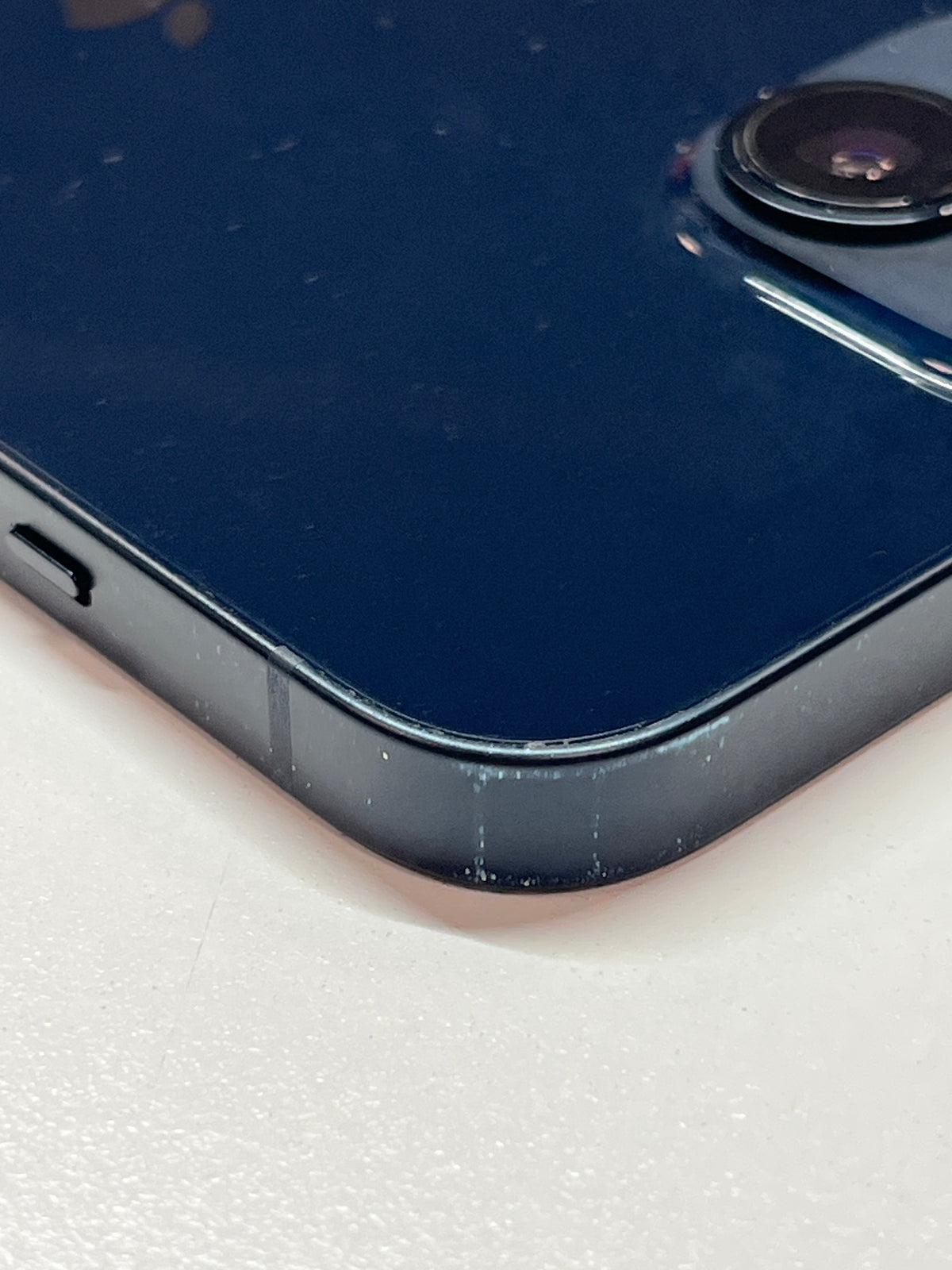 iPhone 14, 128GB, mitternacht, ID 7050711, Zustand sehr gut, Akku neu