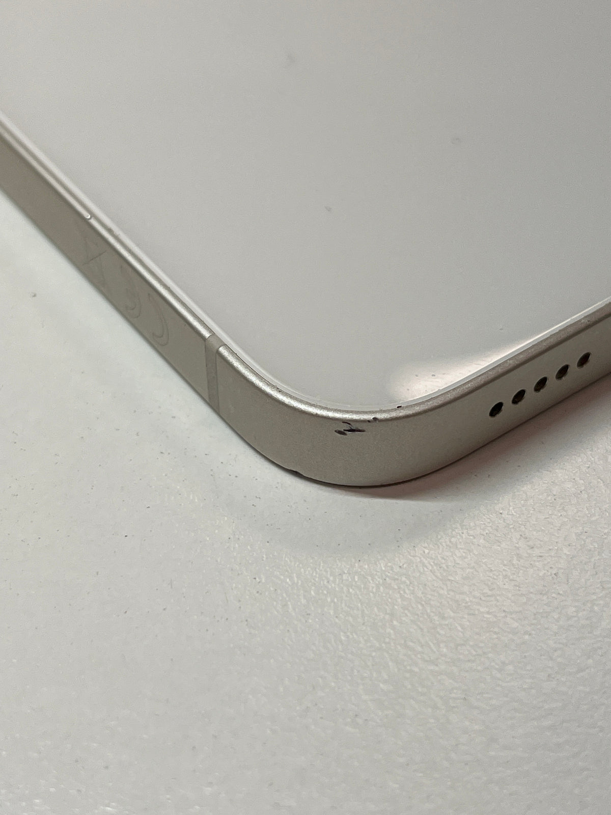 iPhone 13, 256GB, polarstern, ID 9261551, Zustand sehr gut, Akku neu