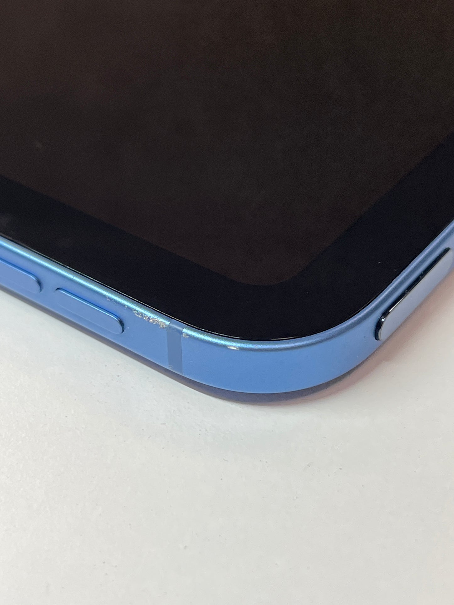 iPad 2025 (11. Gen.), 128GB, WIFI + Cellular, blau, ID 3981786, Zustand gebraucht, Akku 100%
