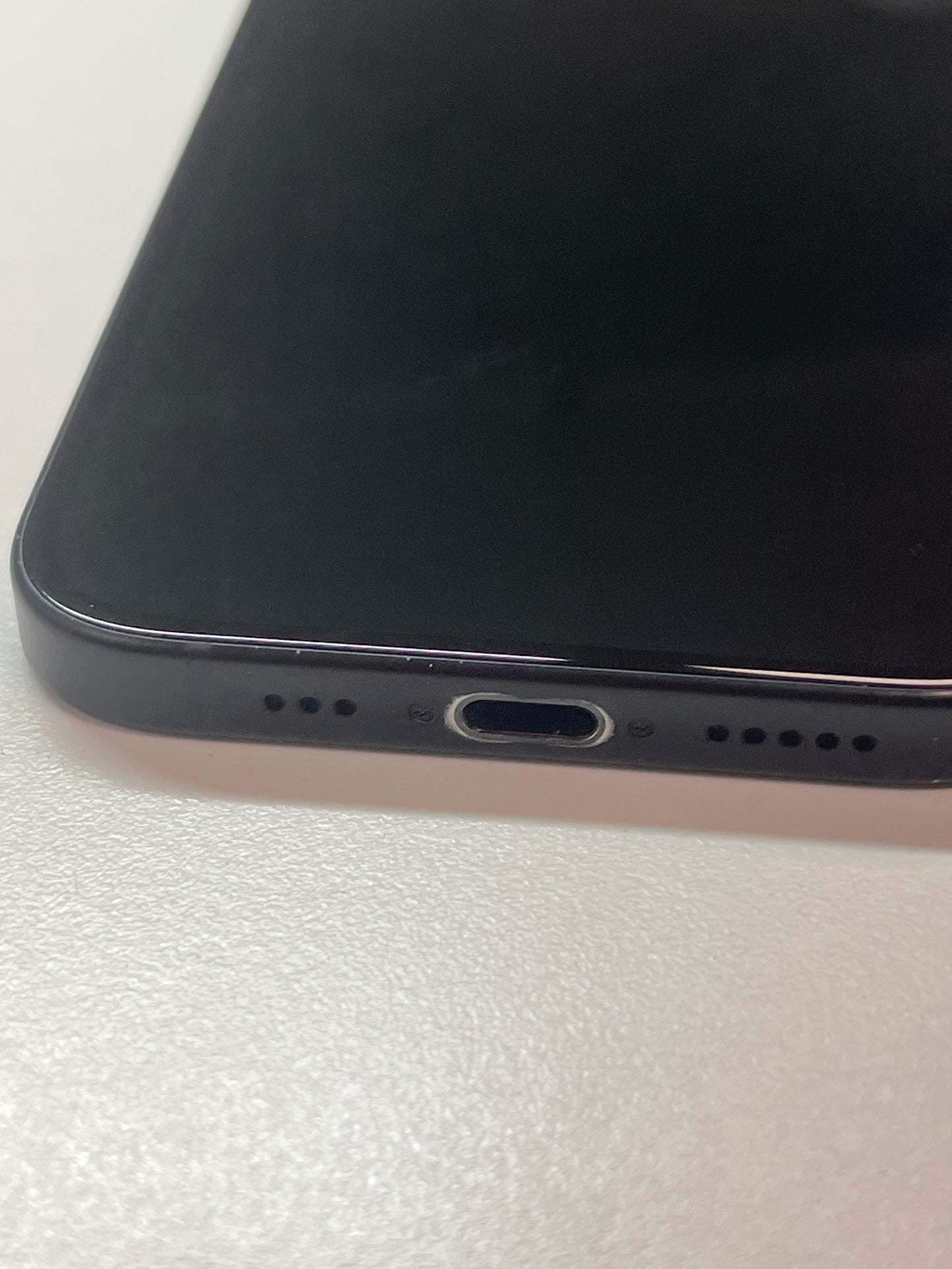 iPhone 15, 128GB, schwarz, ID 5856003, Zustand sehr gut, Akku neu