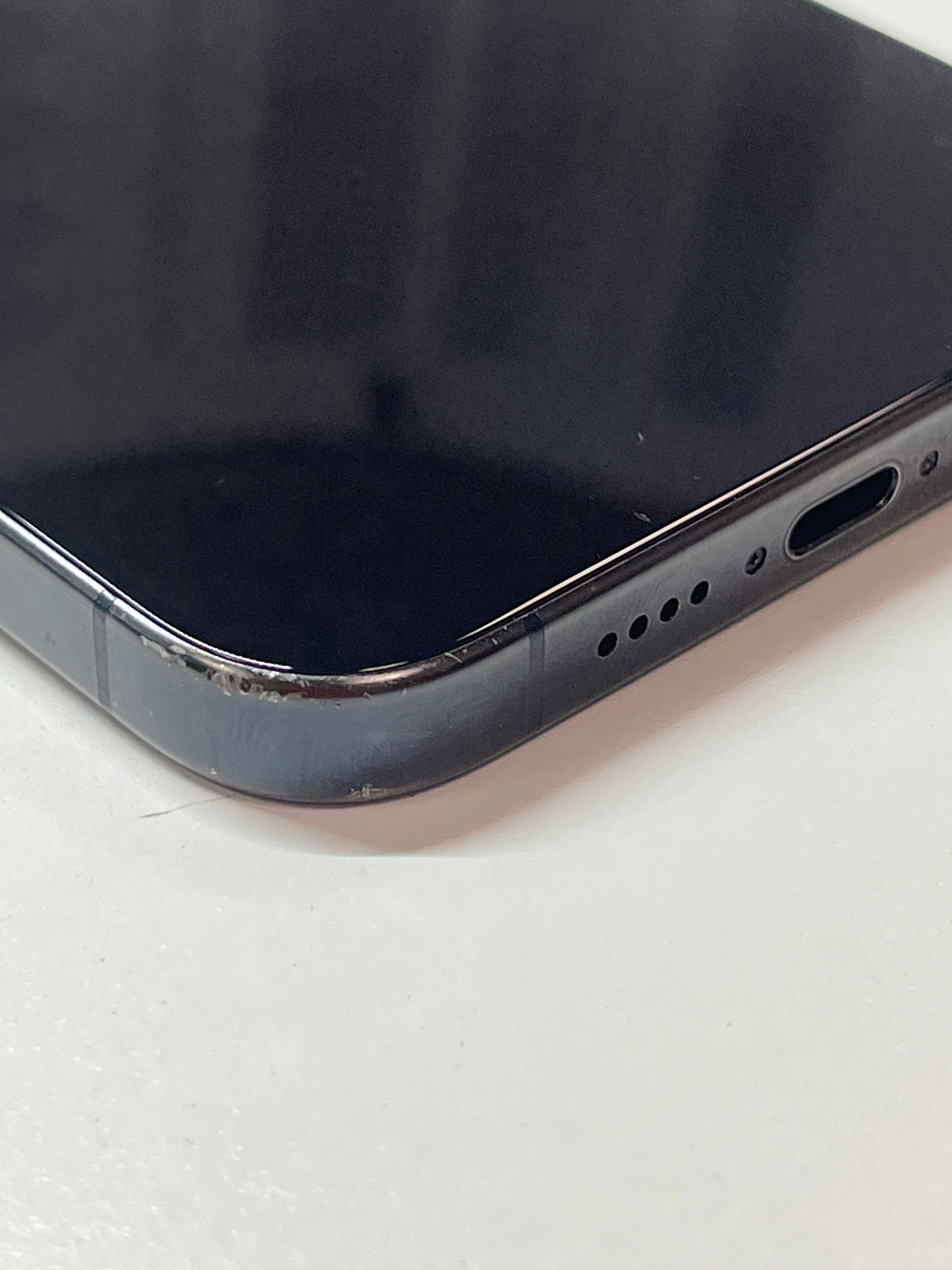 iPhone 15 Pro Max, 256GB, titan blau, ID 6878573, Zustand gut, Akku neu
