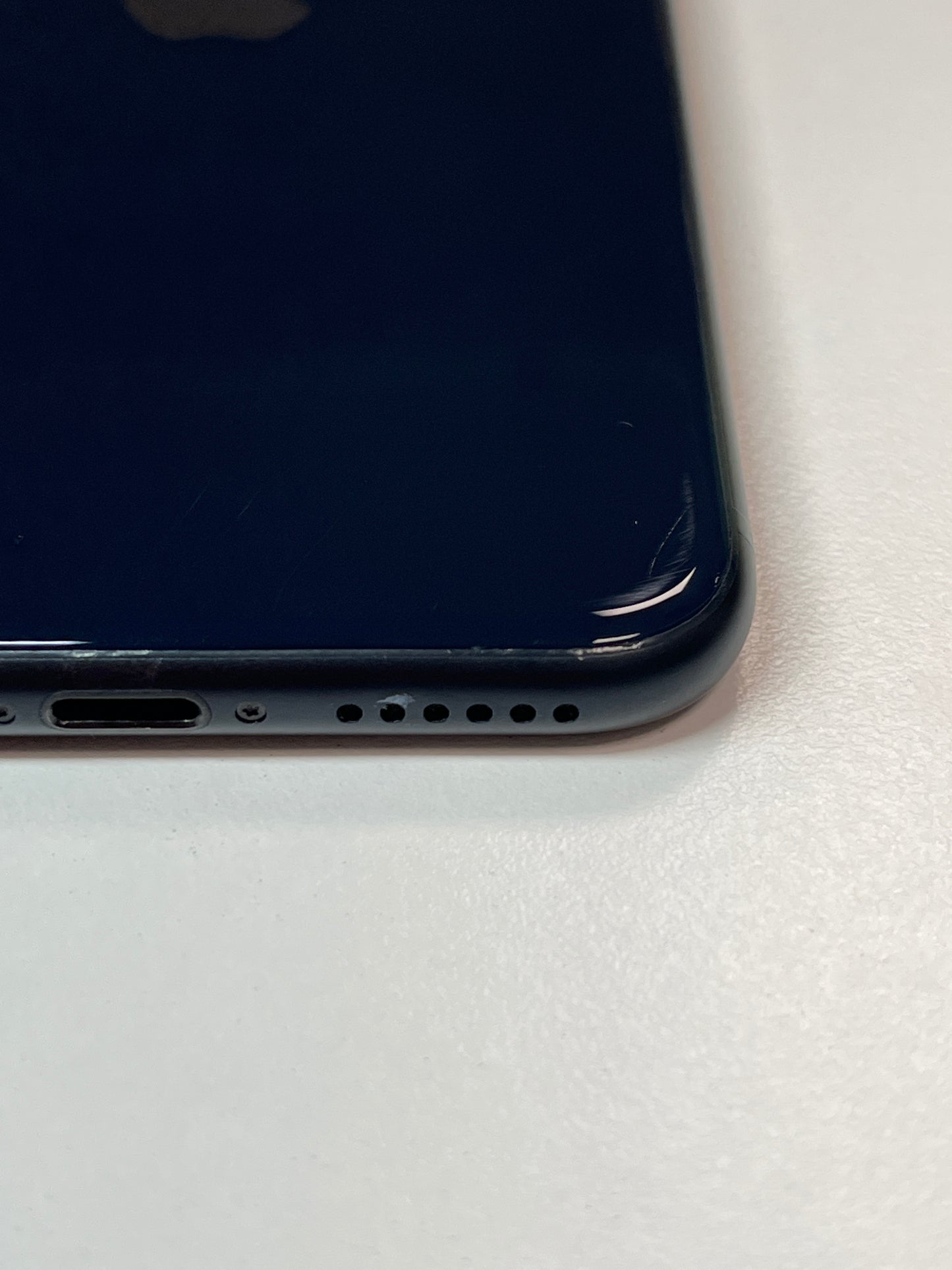iPhone SE 2022, 64GB, mitternacht, ID 3318468, Zustand gut, Akku neu