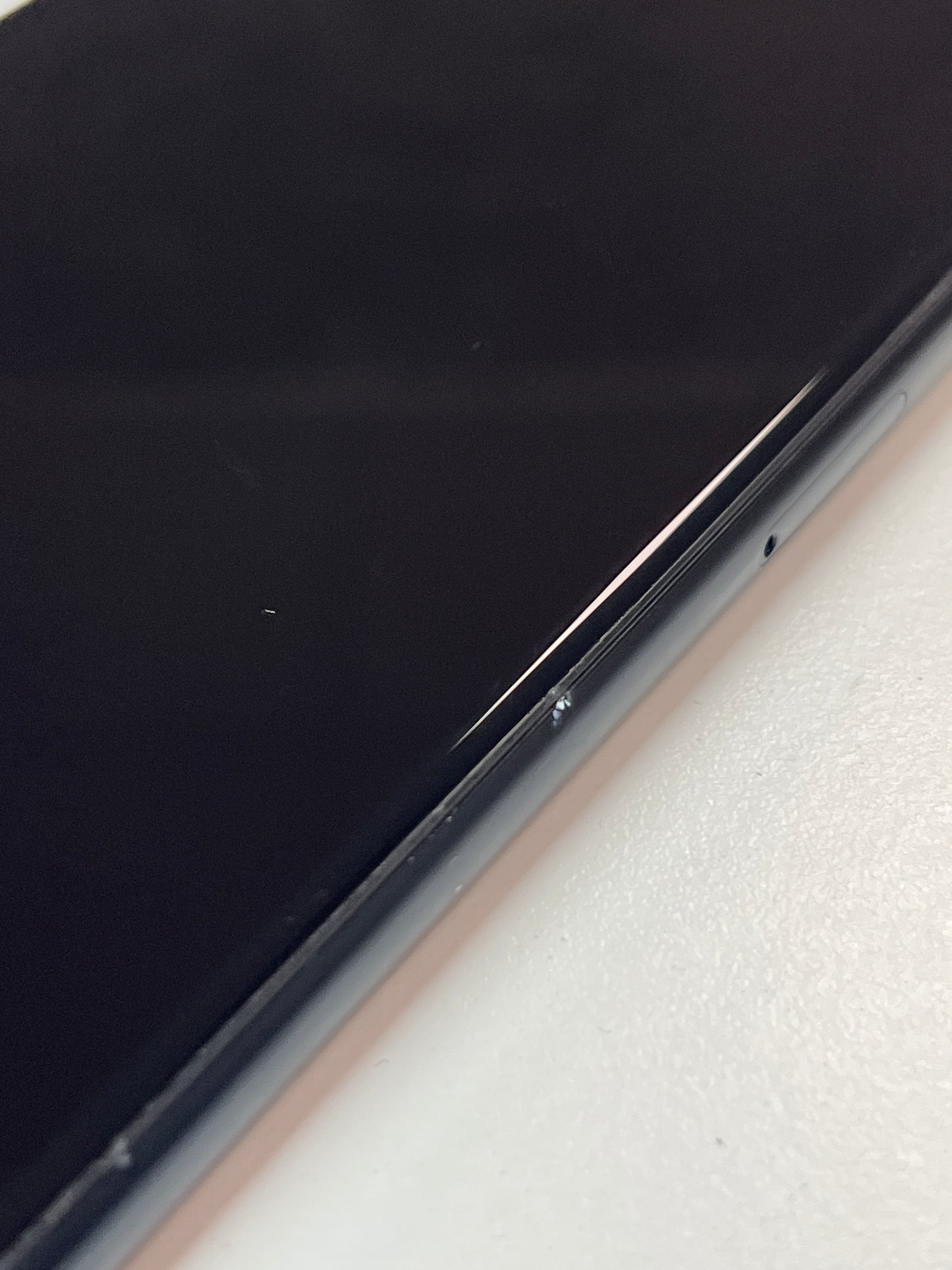 iPhone SE 2022, 64GB, mitternacht, ID 3318468, Zustand gut, Akku neu