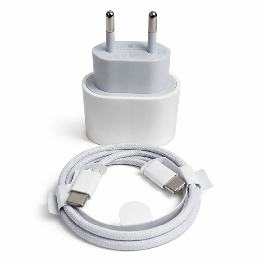 Originaler Apple-Power Adapter und USB-C Ladekabel
