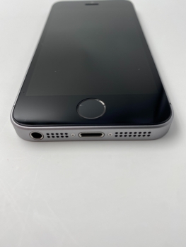 iPhone SE 2016, 16GB, spacegrey (ID: 65609), Zustand "sehr gut", Akku 100%