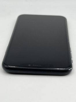 iPhone XR, 64GB, schwarz (ID: 82141), Zustand "gebraucht", Akku 92%