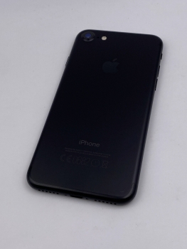 iPhone 7, 128GB, schwarz (ID: 13591), Zustand "sehr gut", Akku 100%
