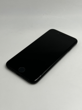 iPhone SE 2020, 128GB, black (ID: 45072), Zustand "gebaucht", Akku 86%