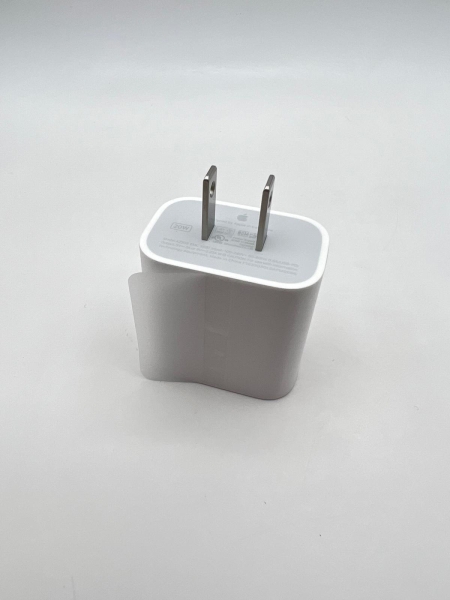 Original Apple USB-C Power Adapter 20W Stecker USA NEU
