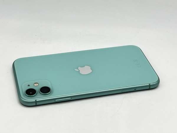 Refurbished iPhone 11 grün