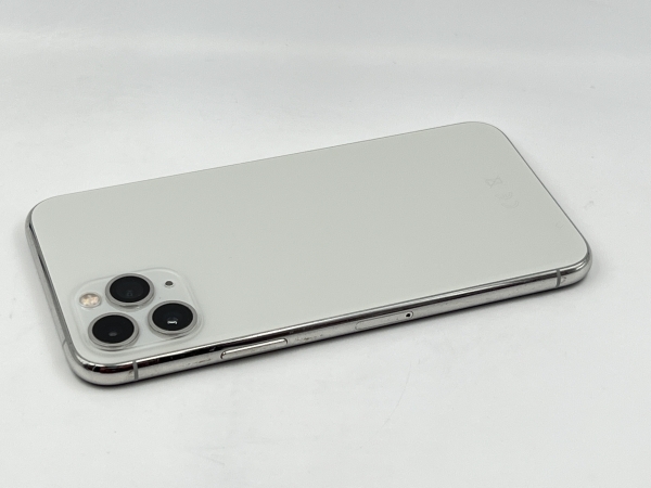 Refurbished iPhone 11 Pro silber