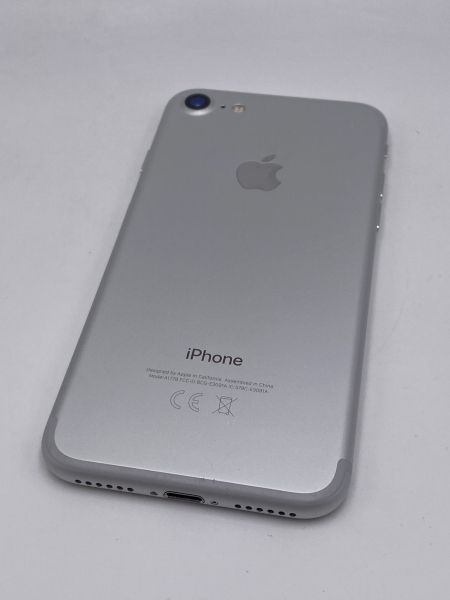 Refurbished iPhone 7 silber