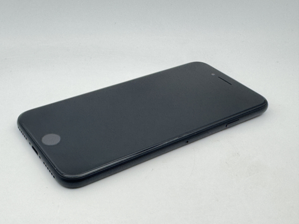 iPhone SE 2020 schwarz