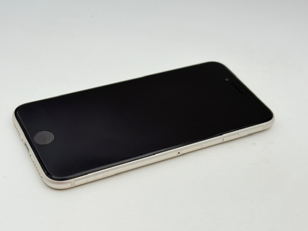 refurbished iPhone SE 2022 polarstern