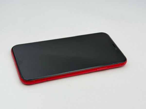 Refurbished iPhone 11 Product Red